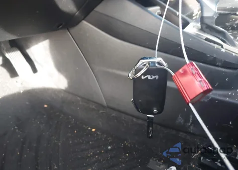 2024 Kia Forte Lxs z USA, uszkodzony, nr VIN 3KPF24AD7RE744339